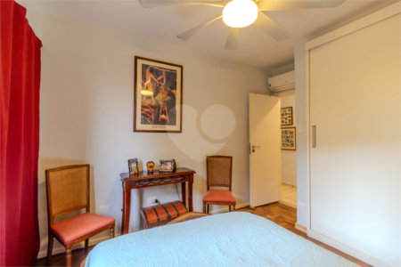 Apartamento à venda com 4 quartos, sendo 1 suíte, em Chácara Santo Antônio, São Paulo, SP