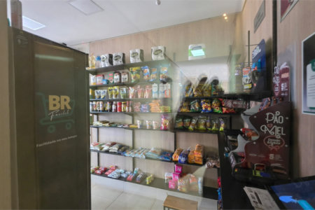 Apartamento à venda com 2 quartos, sendo 1 suíte, em Vila Amélia, Ribeirão Preto, SP