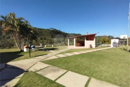 Terreno à venda no condomínio Fazenda Alta Vista, Salto de Pirapora - SP
