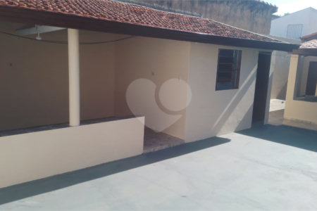 Casa à venda com 2 quartos, sendo 1 suíte,  em Vila Judite, Itapetininga, SP