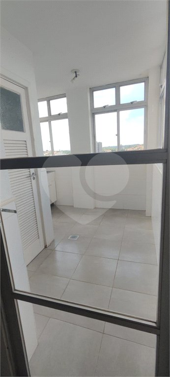 Apartamento à venda com 3 quartos, sendo 1 suíte, no Centro, Itu, SP