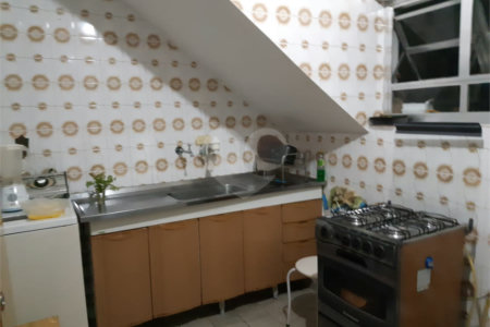 Sobrado à venda com 3 quartos, sendo 1 suíte, em Jardim Franca, São Paulo, SP