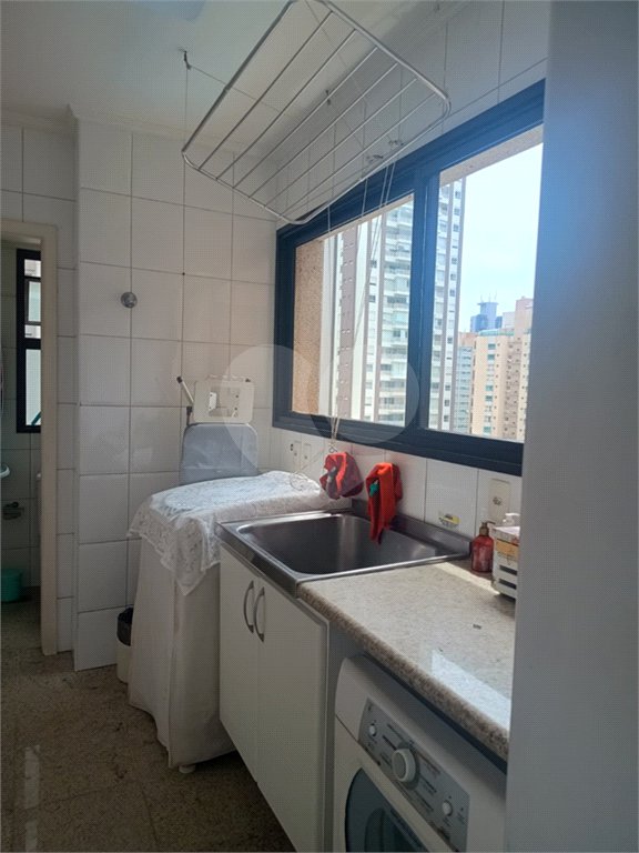 Apartamento à venda com 3 suítes em Vila Suzana, São Paulo, SP