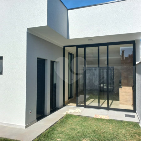 Casa à venda com 3 suítes no condomínio Reserva Real, Paulínia - SP