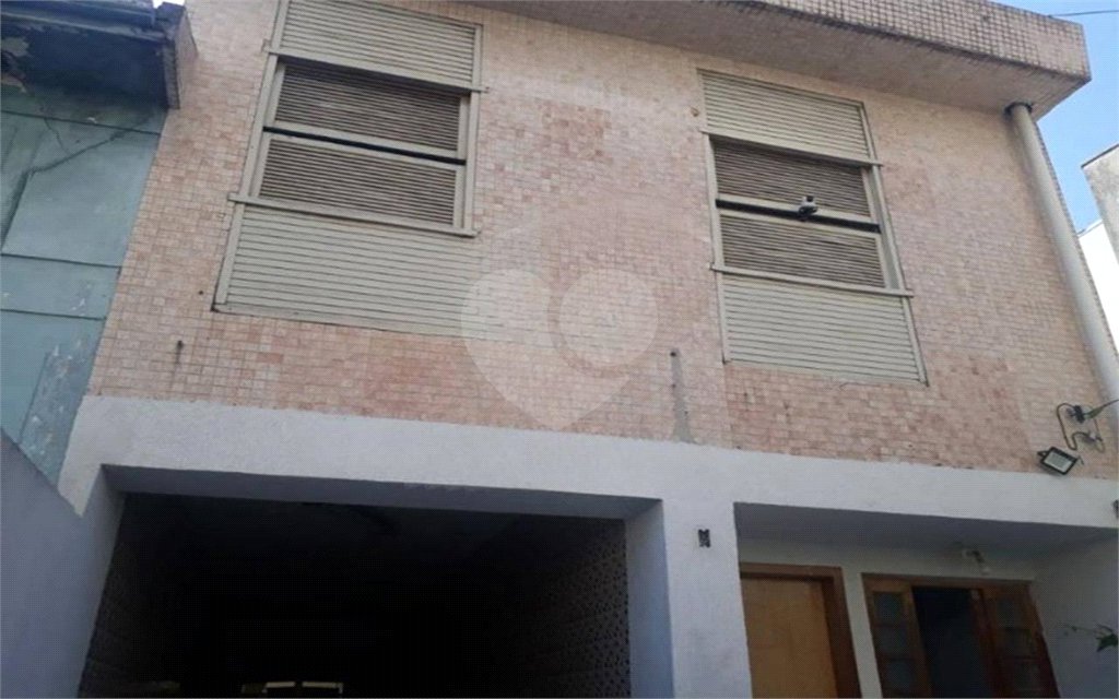 Sobrado à venda ou para alugar com 4 quartos, sendo 2 suítes, em Santana, São Paulo, SP