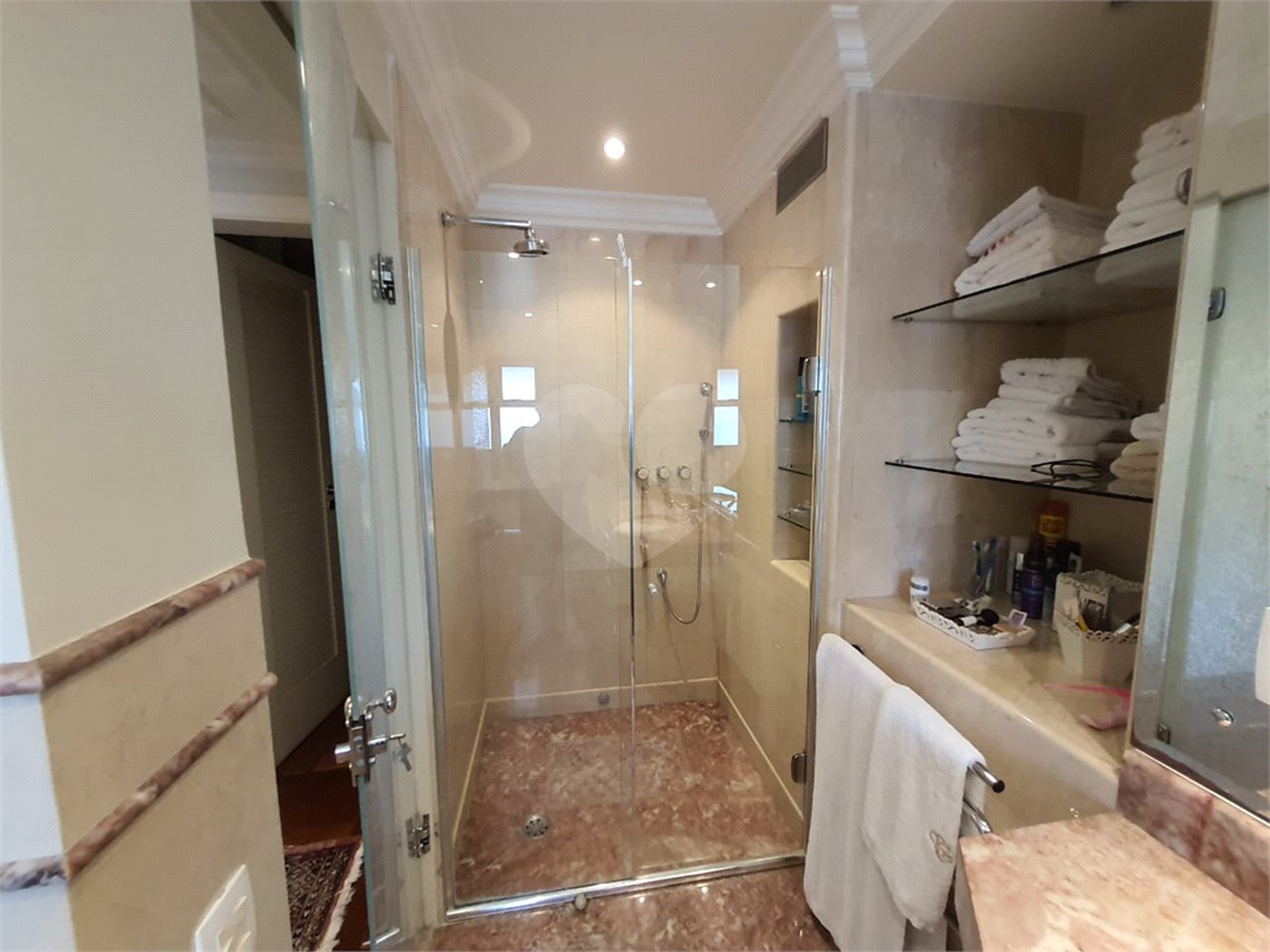 Apartamento à venda com 4 suítes em Vila Andrade, São Paulo, SP