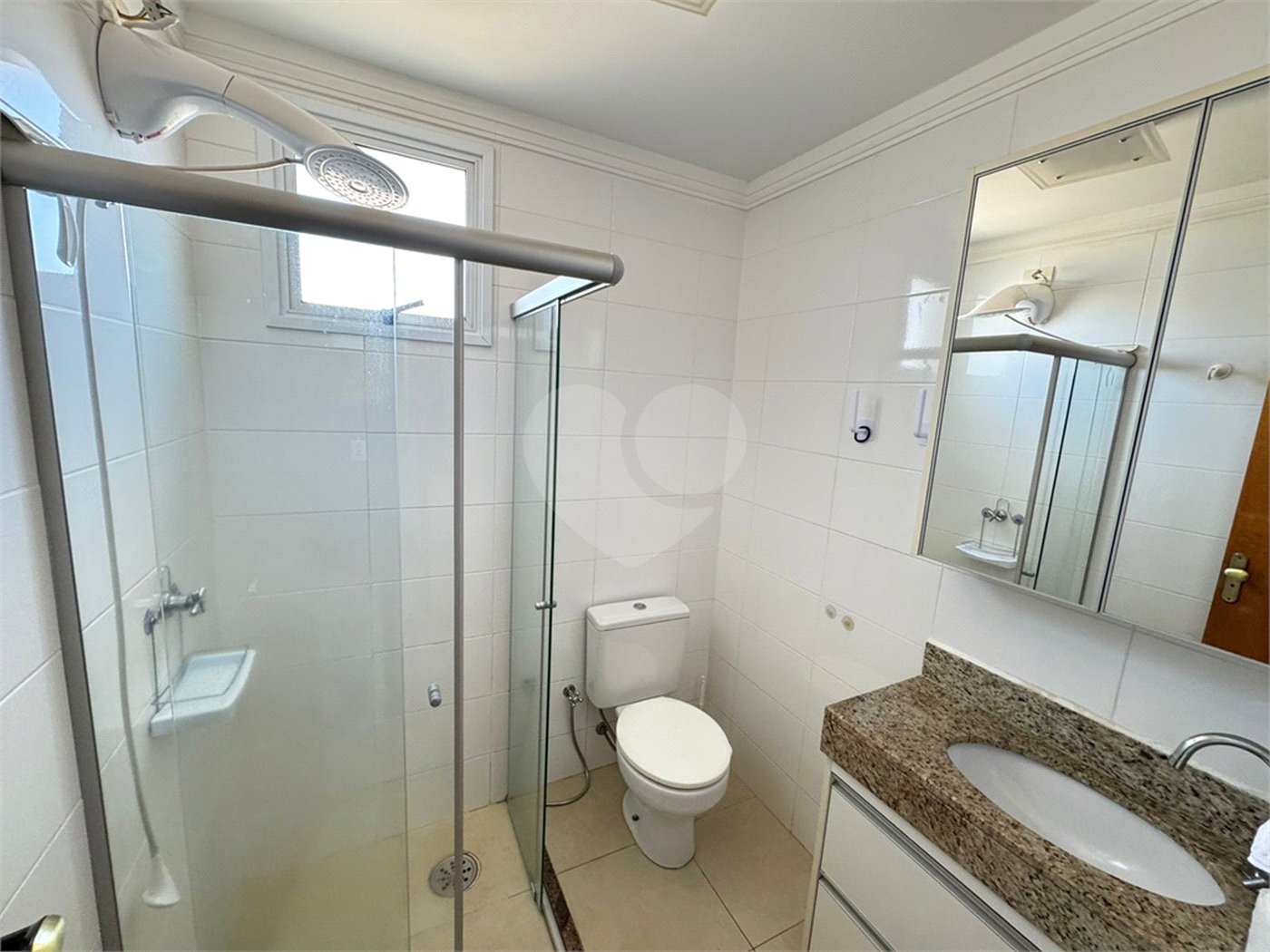 Apartamento à venda com 3 quartos, sendo 1 suíte,  em Jardim Paulista, Ribeirão Preto, SP