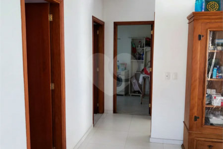Sobrado à venda com 3 suítes em Vila Gustavo, São Paulo, SP