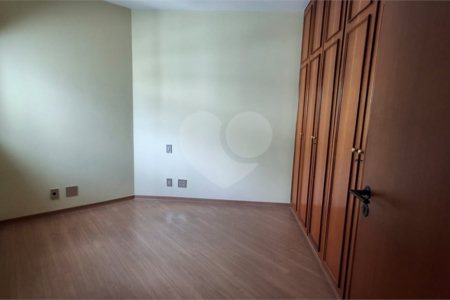 Apartamento para alugar com 3 quartos, sendo 1 suíte, em Brooklin, São Paulo, SP