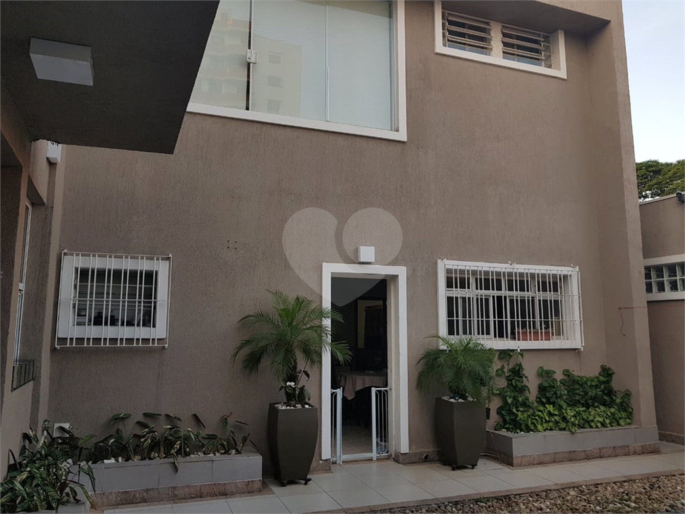 Casa à venda com 3 suítes em Campo Belo, São Paulo, SP