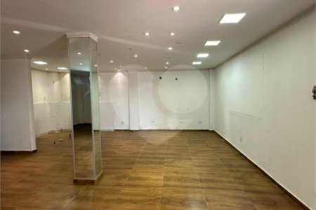Sobrado à venda ou para alugar com 4 quartos, sendo 2 suítes, em Vila Lacíria, Ponta Porã, MS