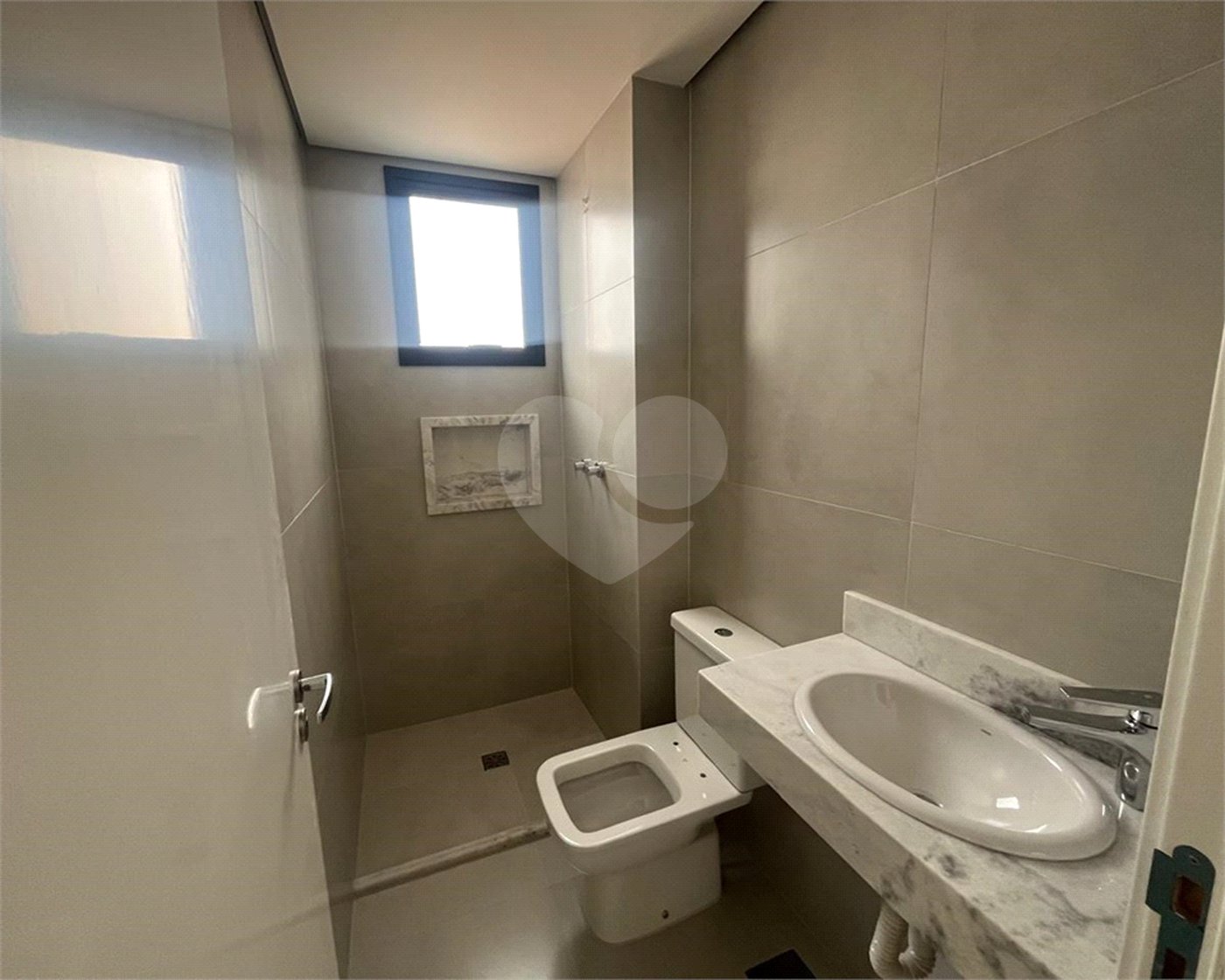 Apartamento à venda com 2 suítes no Centro, Itapetininga, SP