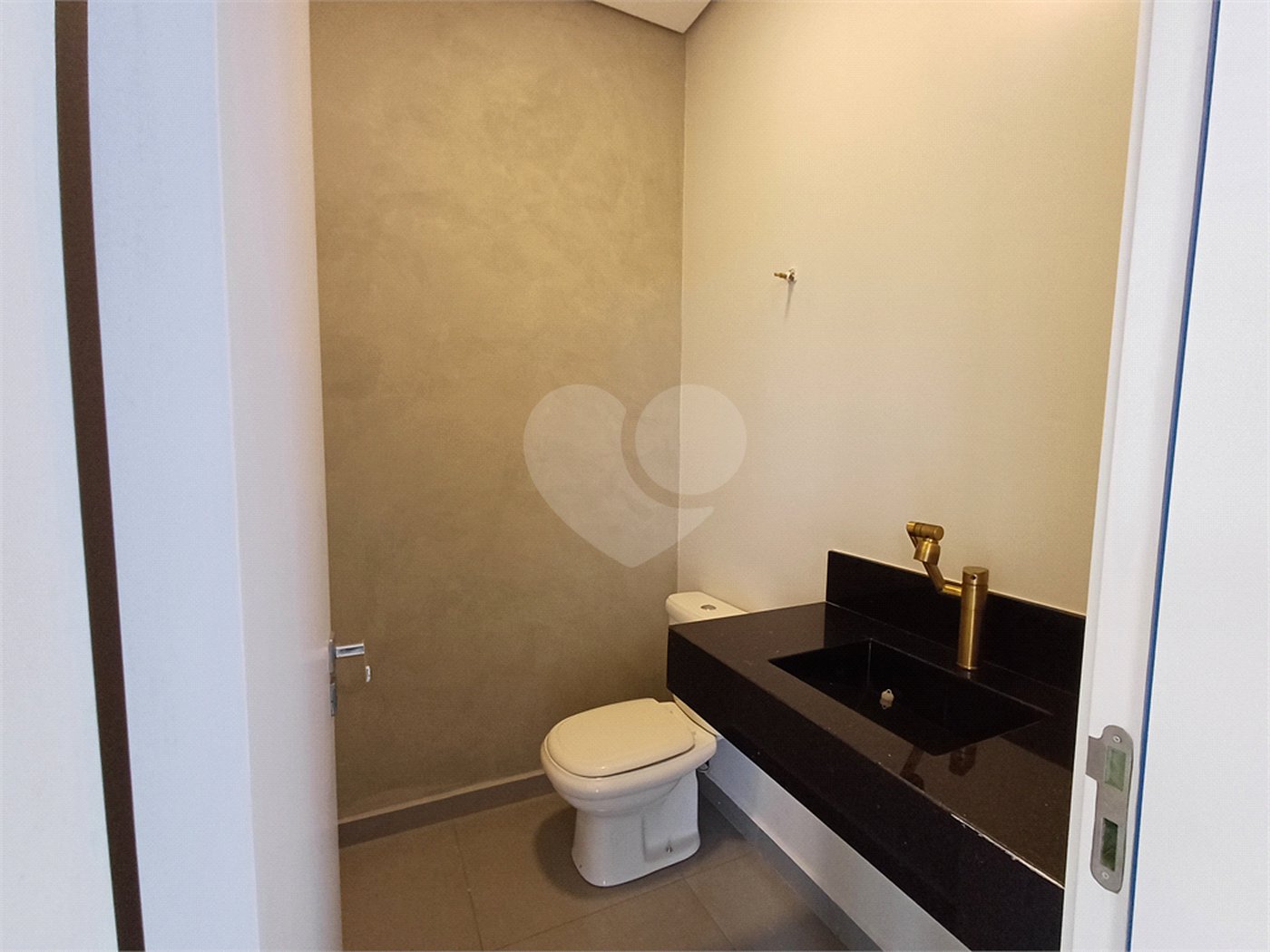 Casa à venda com 3 suítes no condomínio Cyrela Landscape, Taubaté - SP