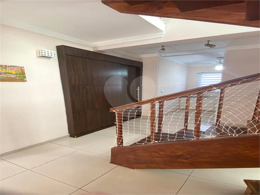 Casa à venda com 3 quartos, sendo 1 suíte, no condomínio Residencial Green Village, Indaiatuba - SP