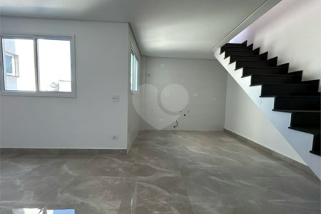 Apartamento à venda com 2 quartos, sendo 1 suíte,  em Vila Guarani, Santo André, SP