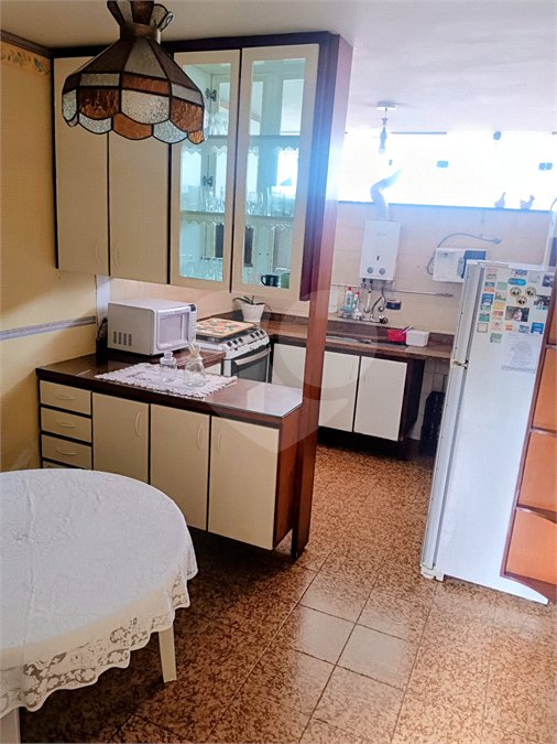 Casa à venda com 5 quartos, sendo 4 suítes, em Jardim Armênia, Mogi das Cruzes, SP
