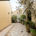 Casa a venda no Planalto Paulista, 2 suítes, 4 vagas, 230 m², quintal e localização privilegiada