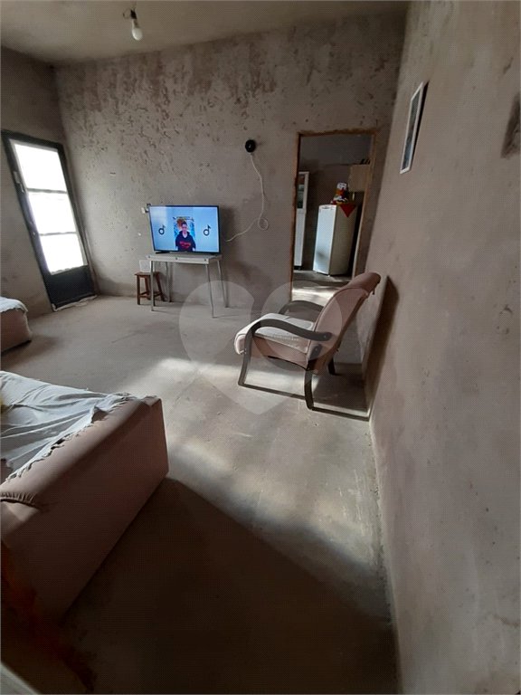 Casa no Antenor Garcia