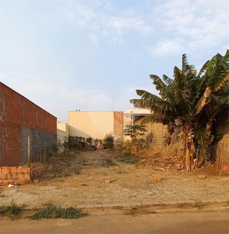 Terreno com 250,00 m² de área total. Terreno .
