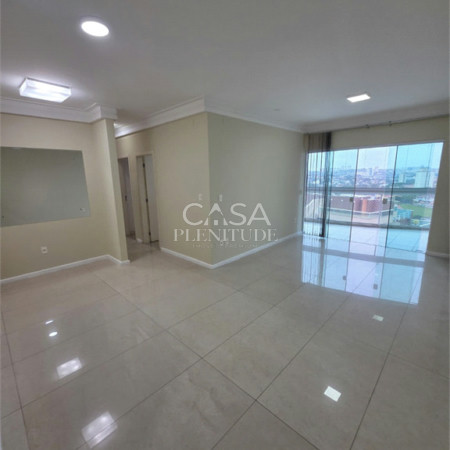Apartamento à venda com 3 quartos, sendo 1 suíte, em Jardim Paulistano, Sorocaba, SP