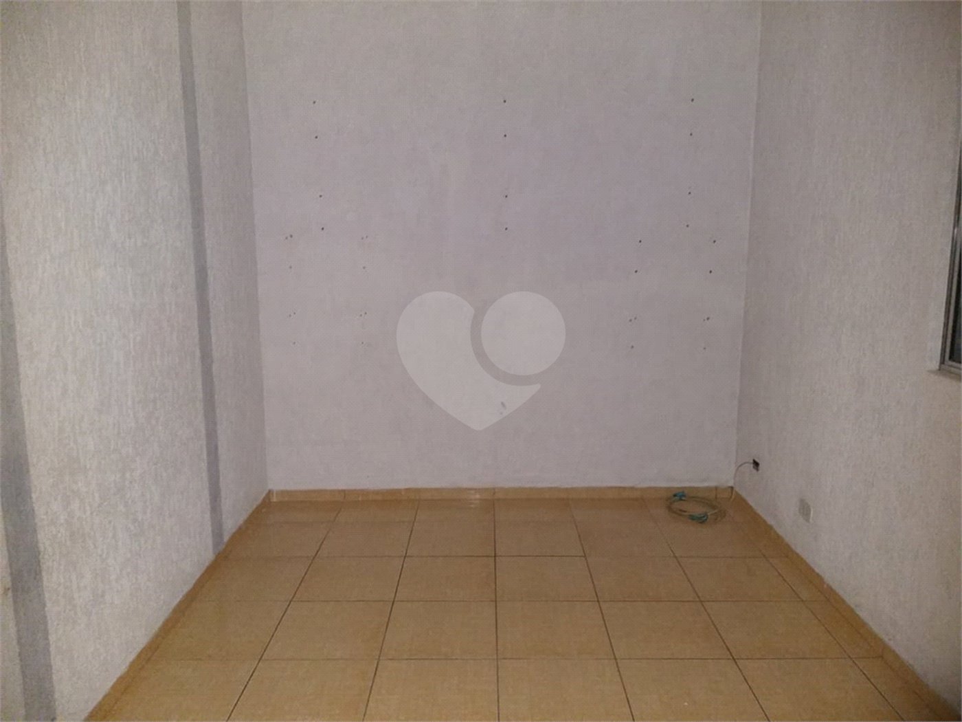 Sobrado à venda com 3 quartos, sendo 1 suíte, em Jardim Cruz do Corisco, São Paulo, SP