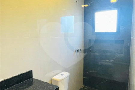 Casa à venda com 3 suítes no condomínio Terras de São Francisco, Sorocaba - SP
