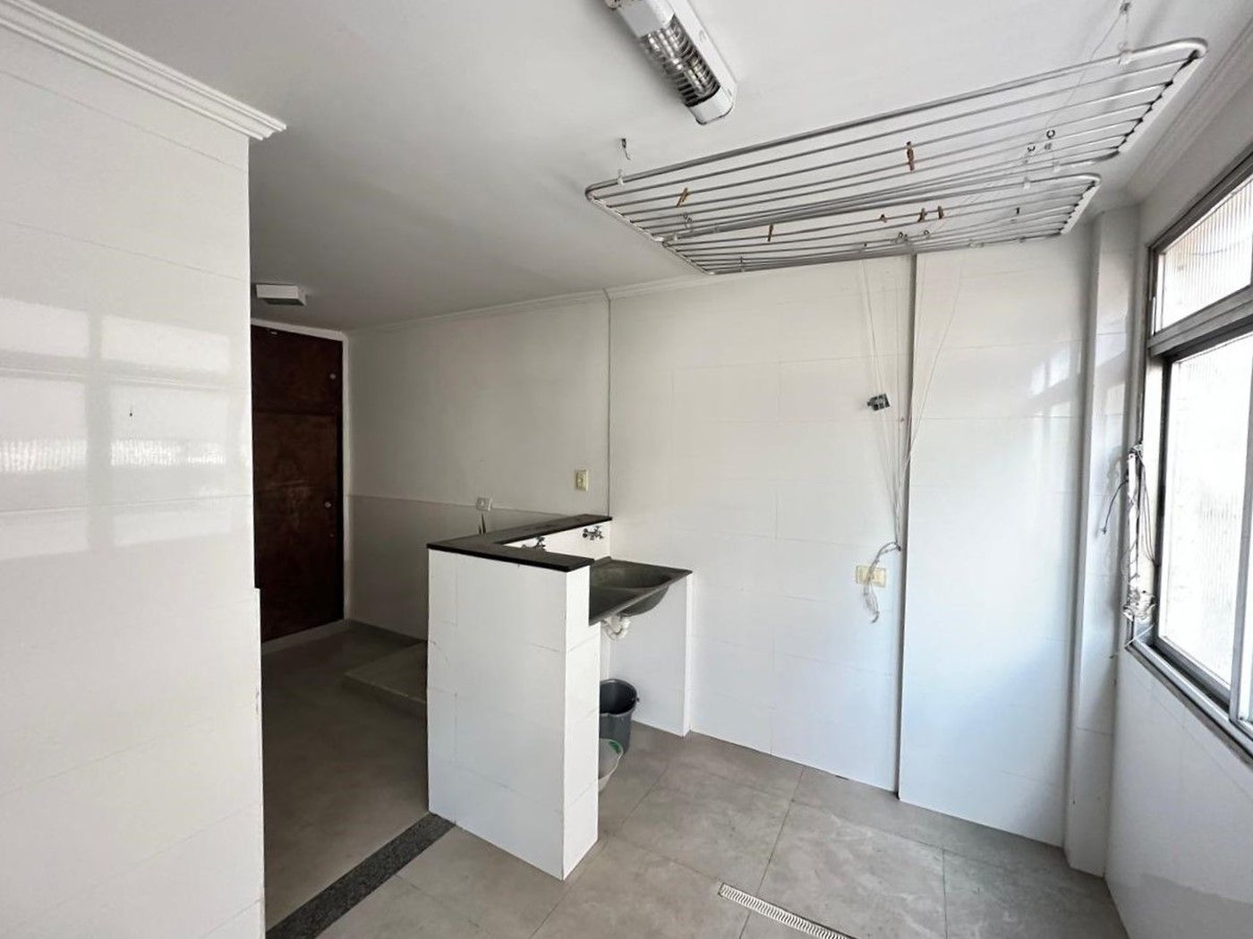 Apartamento com 3 dormitórios à venda, 140 m² - Gonzaga - Santos/SP