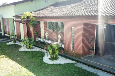 Sítio à venda com 8 quartos, sendo 4 suítes, em Boa Vista, Mogi das Cruzes, SP