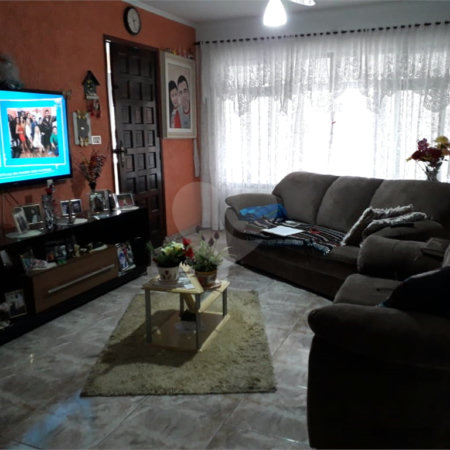 Sobrado à venda com 2 quartos em Vila Germinal, São Paulo, SP