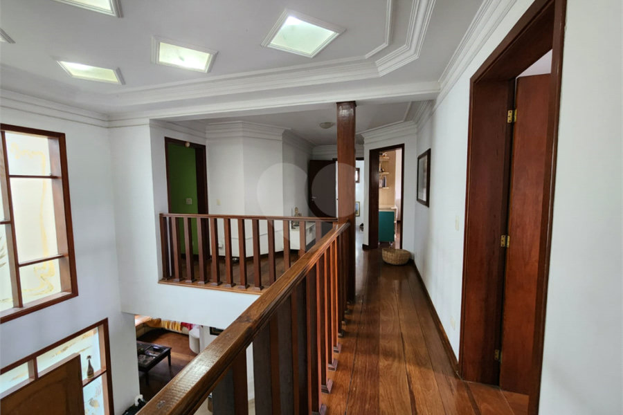 Casa à venda com 5 suítes no condomínio Suíça da Cantareira, Mairiporã - SP