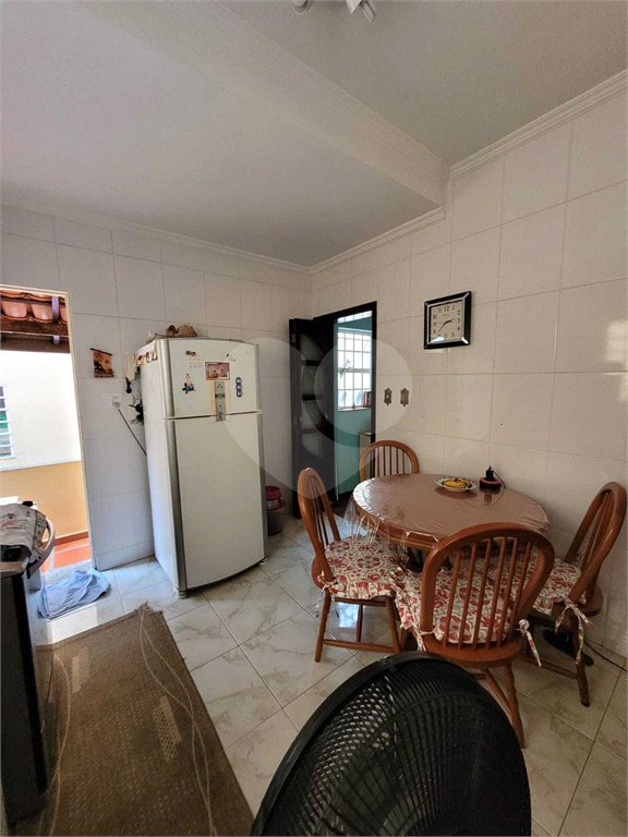 Casa à venda com 4 quartos, sendo 1 suíte, em Vila Leão, Sorocaba, SP