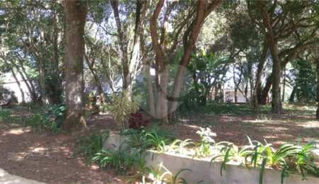 Casa à venda com 2 quartos, sendo 1 suíte,  em Chácara Real (caucaia do Alto), Cotia, SP