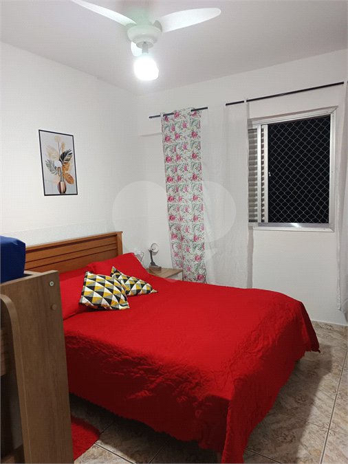 Apartamento à venda com 1 quarto em Maracanã, Praia Grande, SP
