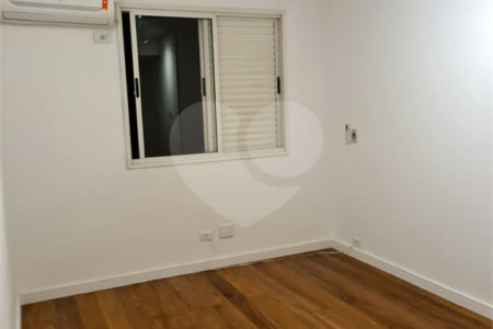 Casa à venda com 3 suítes no condomínio Residencial Courtyard Village, São Paulo - SP