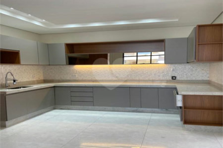 Casa à venda com 3 suítes no condomínio Residencial Maria Dulce, Indaiatuba - SP