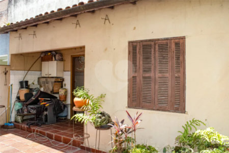 Sobrado à venda com 3 quartos, sendo 1 suíte,  em Campo Belo, São Paulo, SP