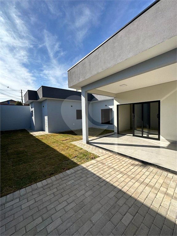 Casa à venda com 3 quartos, sendo 1 suíte,  no condomínio Lagos D Icaraí, Salto - SP