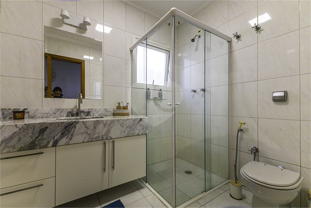Sobrado à venda com 3 quartos, sendo 1 suíte, em Vila Ipojuca, São Paulo, SP