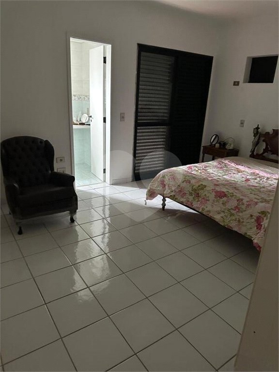 Apartamento para alugar com 4 quartos, sendo 2 suítes,  em Real Parque, São Paulo, SP
