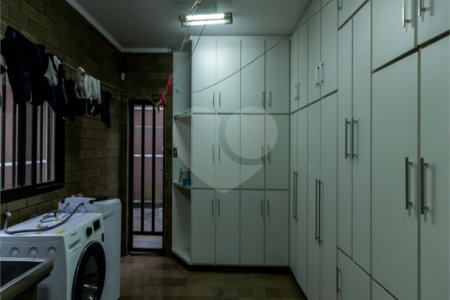 Casa à venda ou para alugar com 5 quartos, sendo 3 suítes, em Independência, São Bernardo do Campo, SP