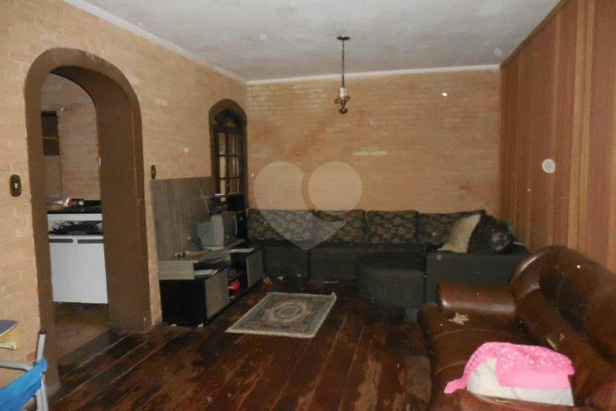 Sobrado à venda com 4 quartos, sendo 2 suítes, em Vila Medeiros, São Paulo, SP