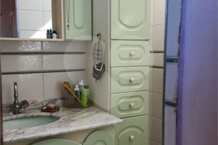 Casa à venda com 3 quartos, sendo 2 suítes, em Indianópolis, São Paulo, SP