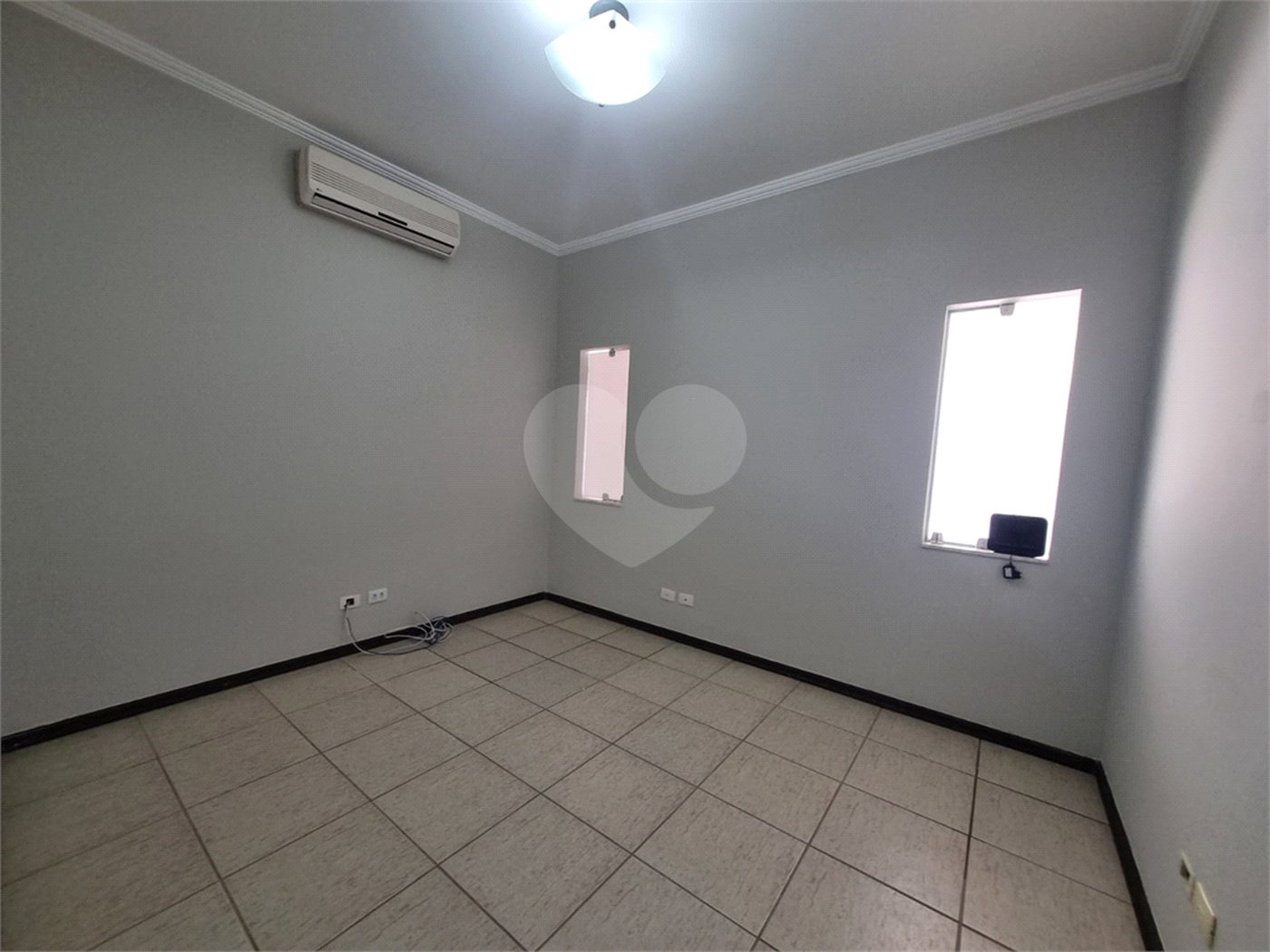 Casa à venda com 3 suítes no condomínio Village Saint Clairte, Sorocaba - SP