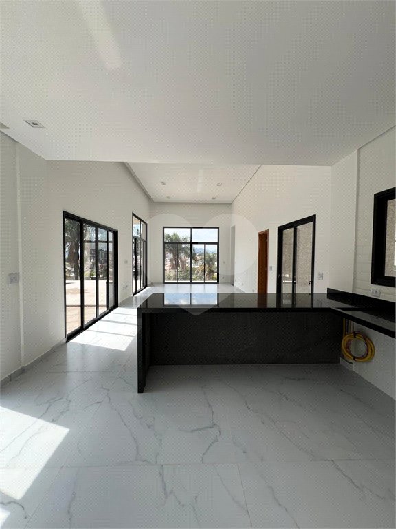 Casa à venda com 3 suítes no condomínio Spazio Design, Bragança Paulista - SP