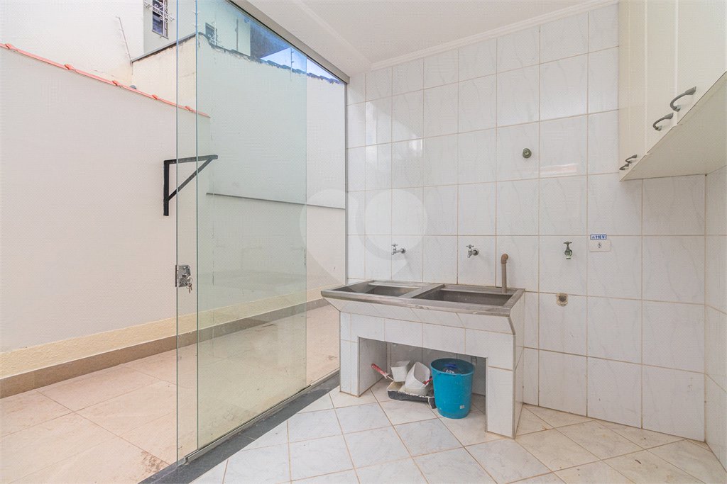 Sobrado à venda com 4 quartos, sendo 2 suítes, em Interlagos, São Paulo, SP