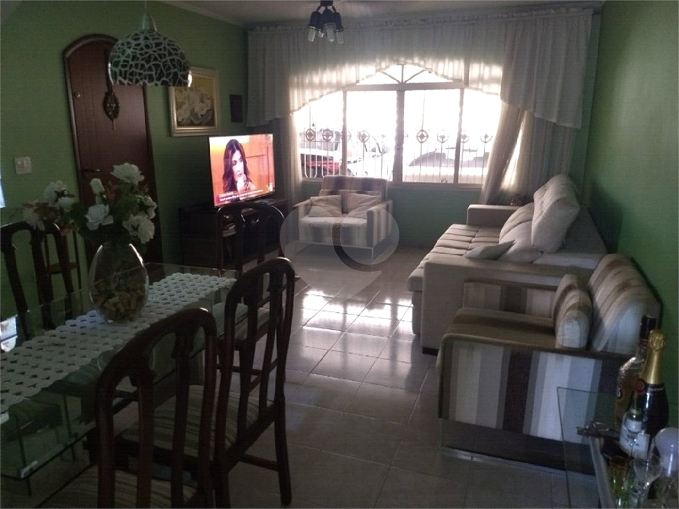 Casa à venda com 3 quartos, sendo 1 suíte, em Vila Galvão, Guarulhos, SP