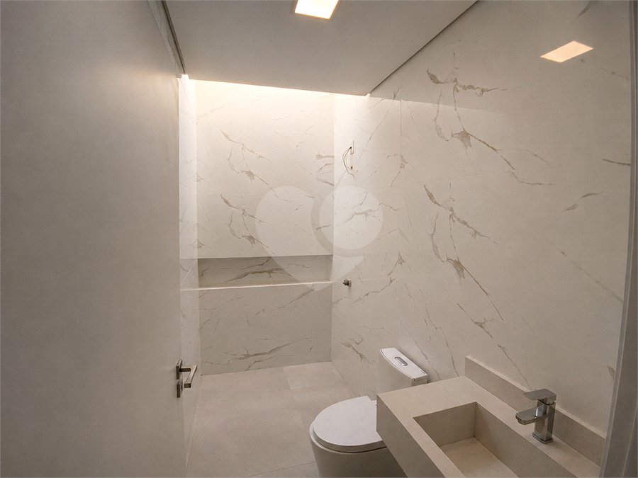 Casa à venda com 3 suítes no condomínio Bougainville, Sorocaba - SP