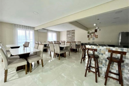 Apartamento Residencial à venda, Vila Guilhermina, Praia Grande - AP1374.
