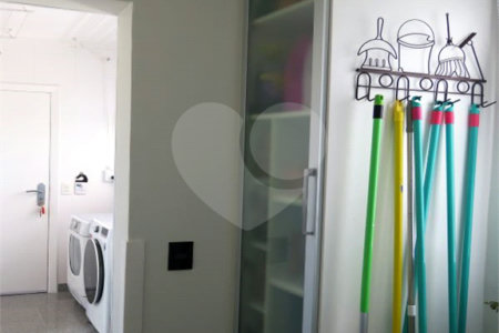 Apartamento à venda com 3 quartos, sendo 2 suítes, em Jardim Parque Morumbi, São Paulo, SP