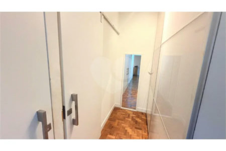 Casa à venda com 4 quartos, sendo 3 suítes, em Santana, São Paulo, SP